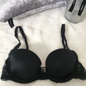 Victoria Secret pink bra